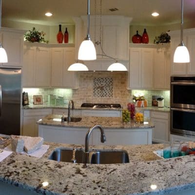 Custom Kitchen Cabinets