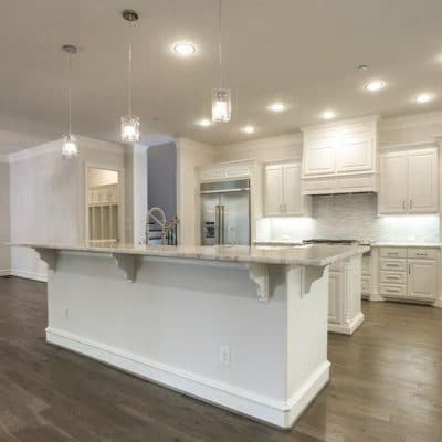 Custom Kitchen Cabinets
