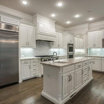 Custom Kitchen Cabinets